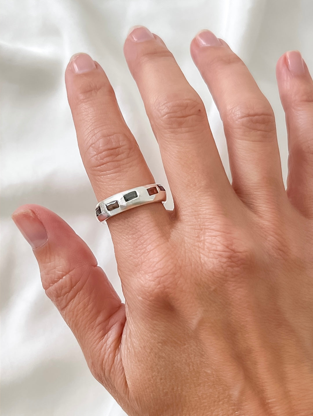 #33 Sapphire 5 Stone