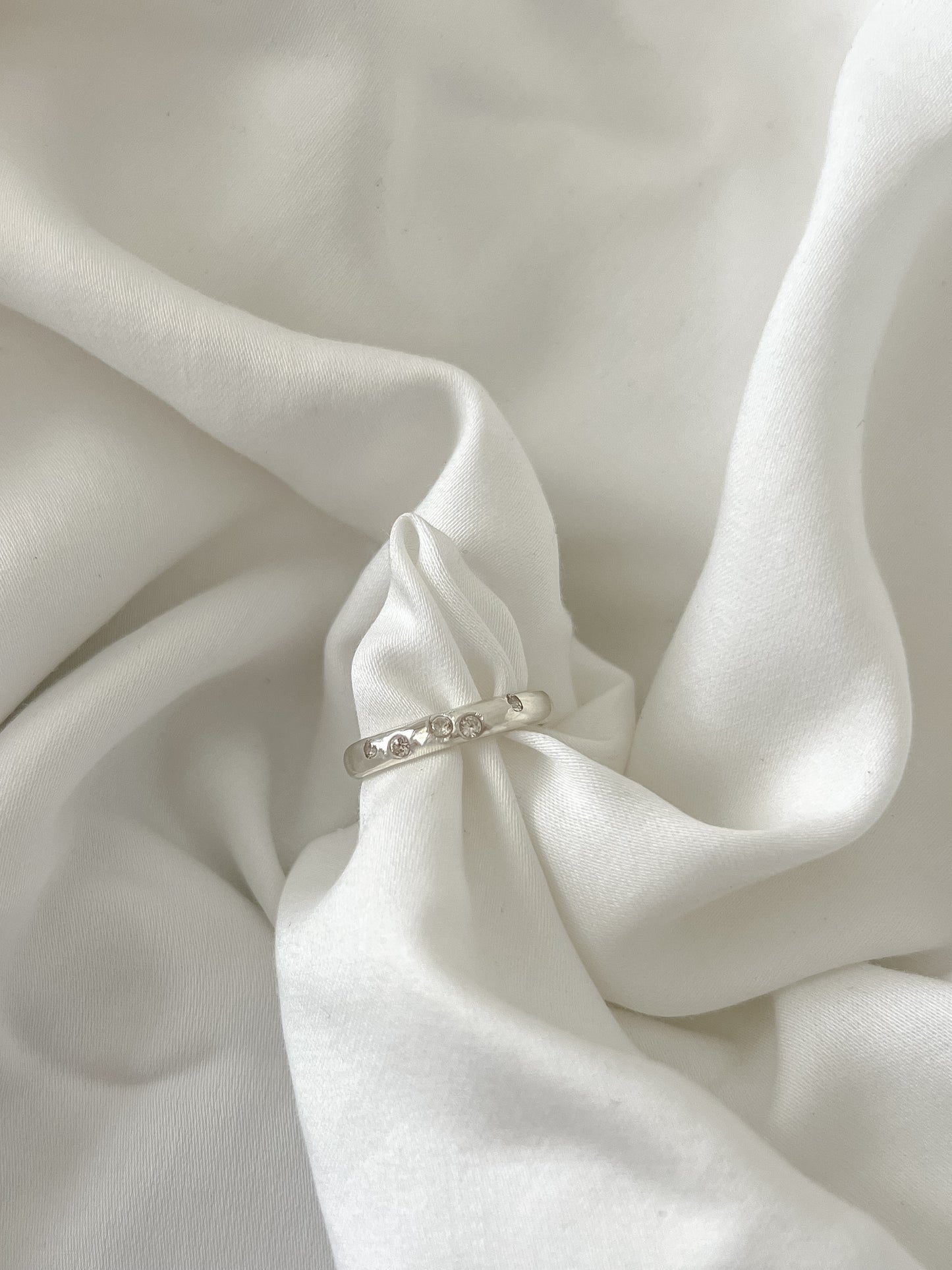 #11 White Sapphire 5 Stone