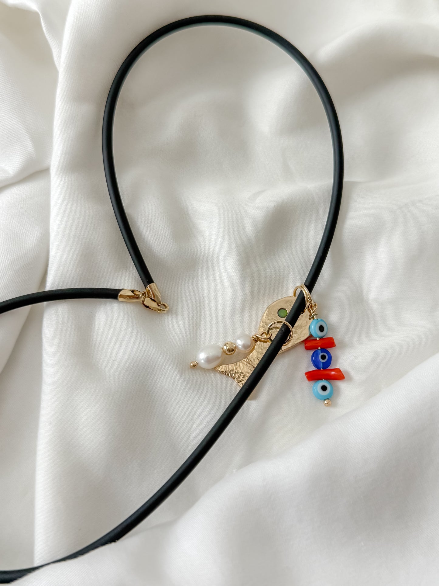 Medi Necklace