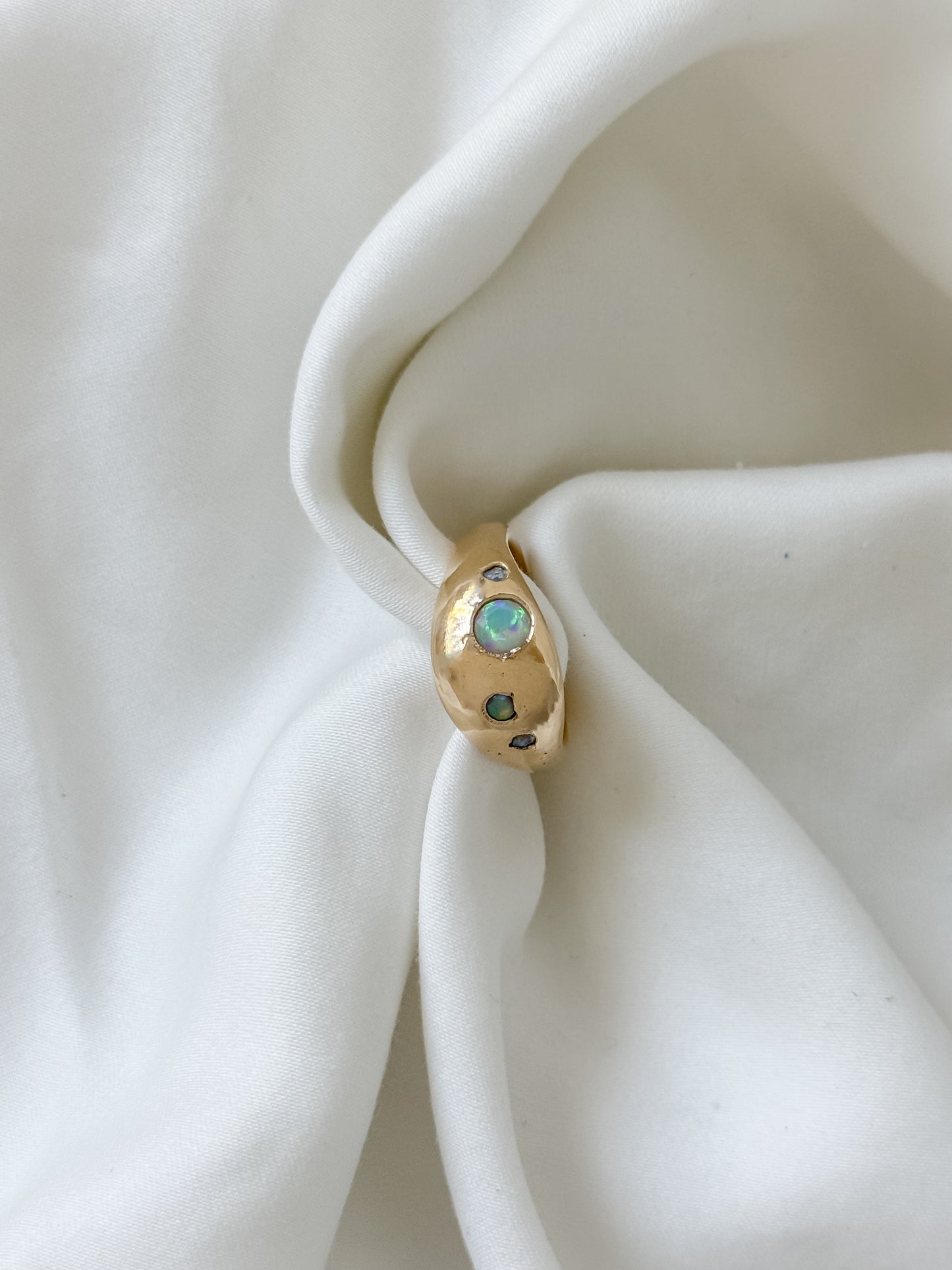 #26 Opal 4 Gemstone
