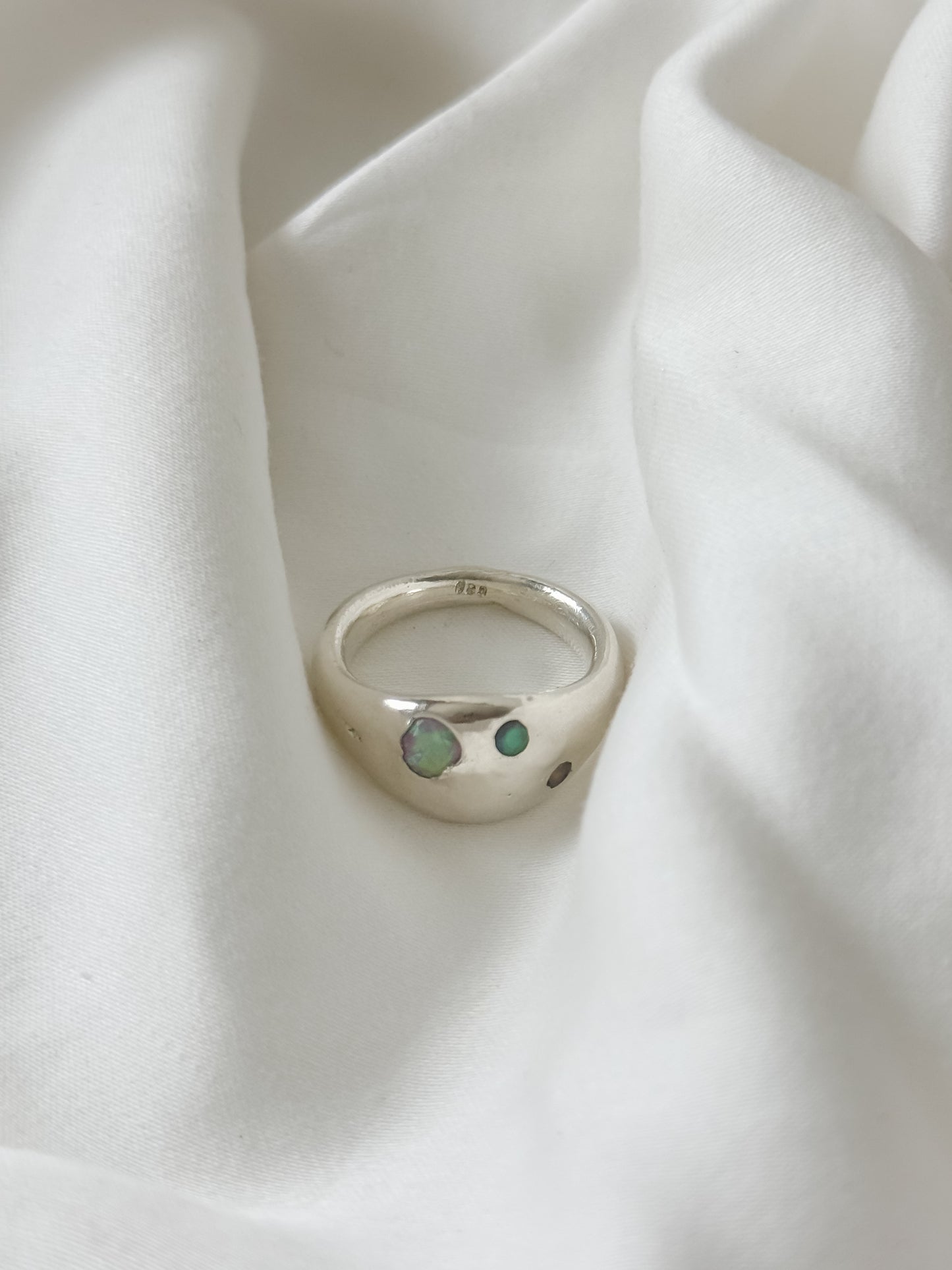 #27 Opal 3 Gemstone