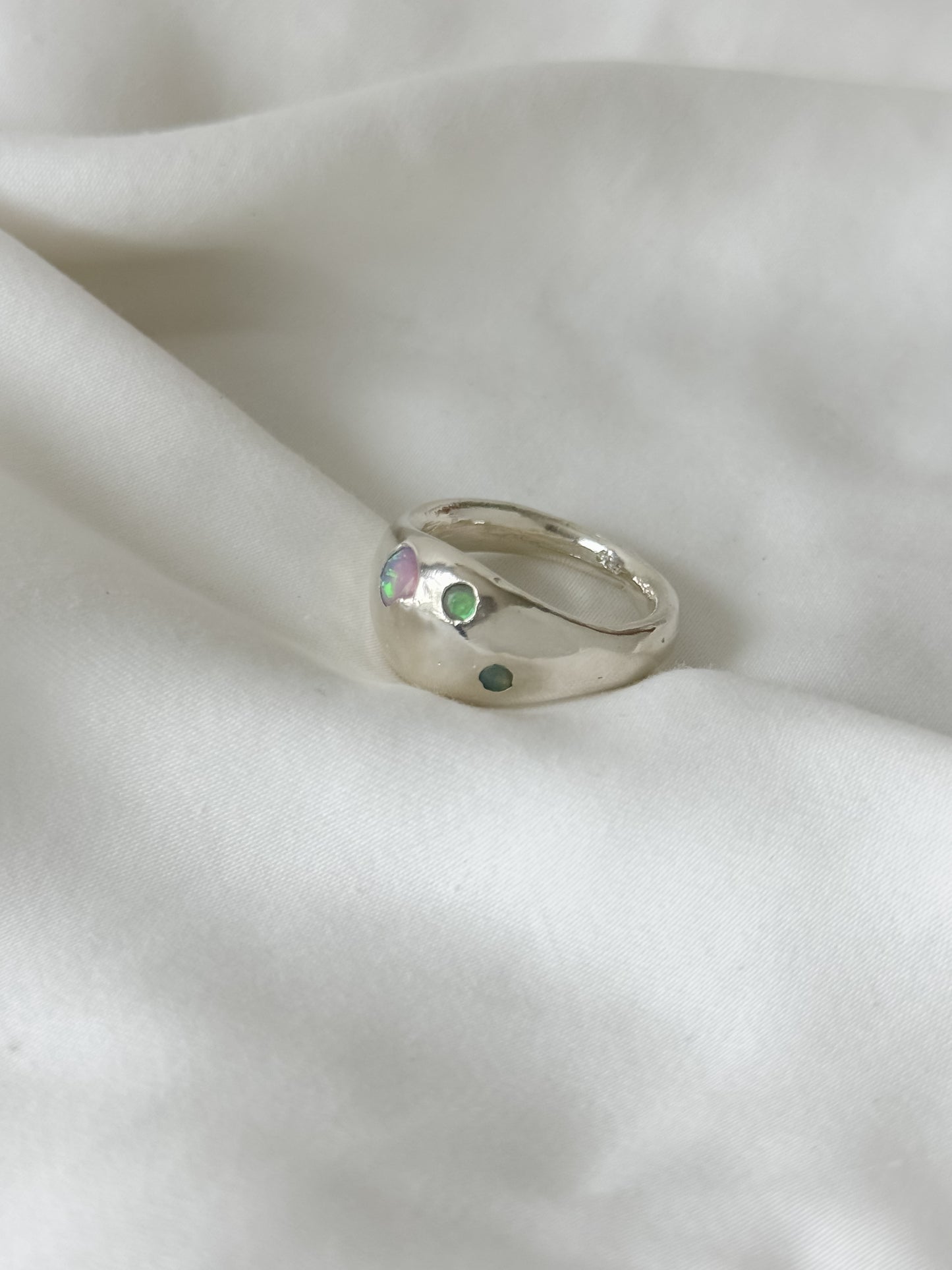 #27 Opal 3 Gemstone