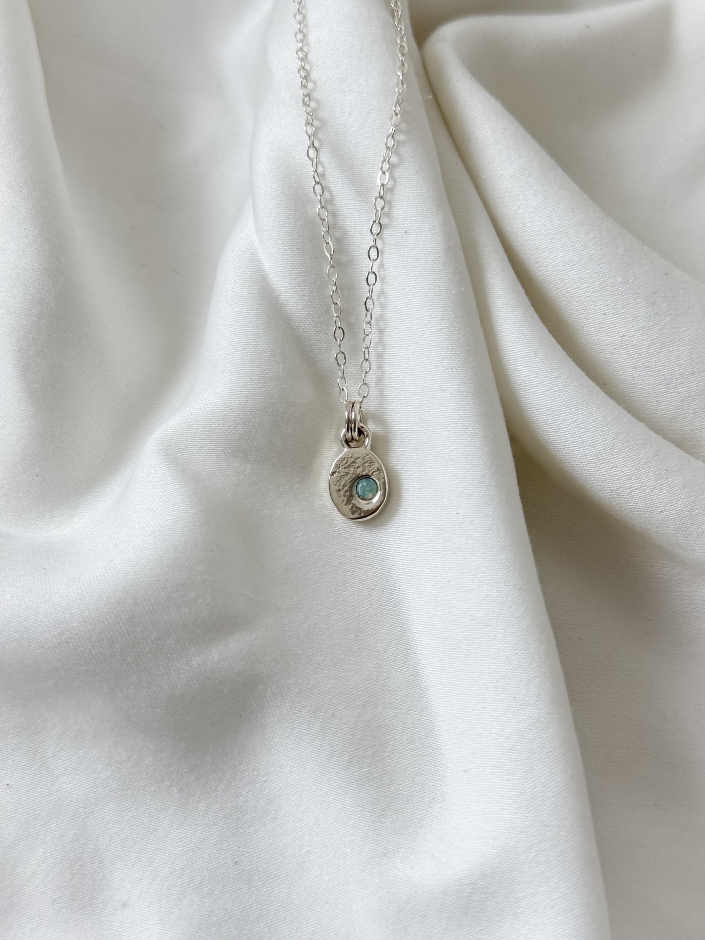 Opal 1 Stone Mini Necklace