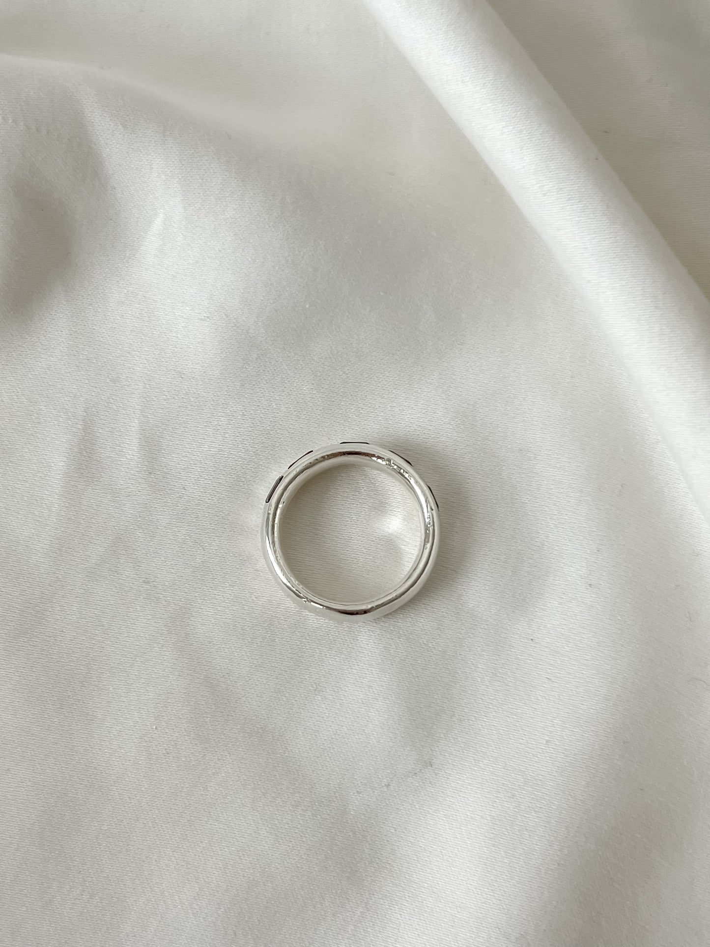 #33 Sapphire 5 Stone