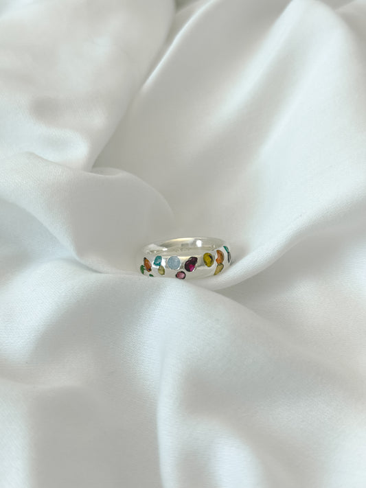 #19 Confetti Sapphire Ring