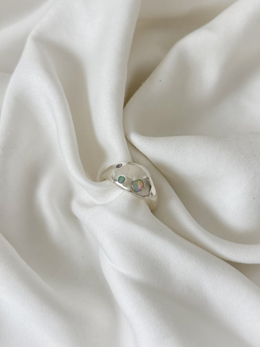 #27 Opal 3 Gemstone